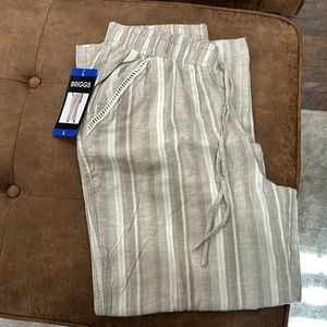 NWT Briggs wide legged linen pants size large